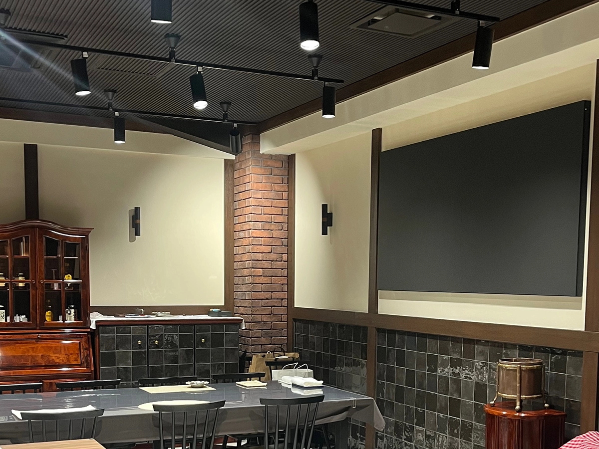 ライブハウス有耶無耶内装電気工事